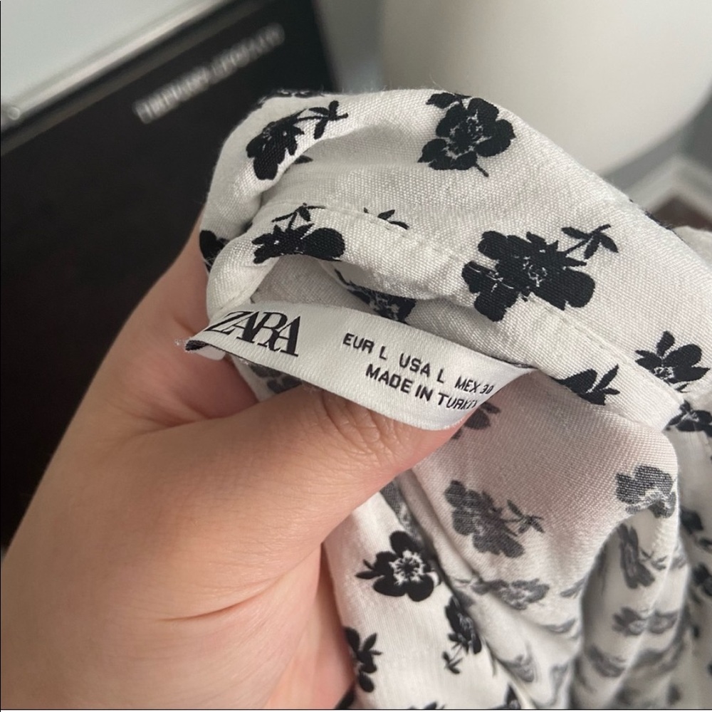 Zara The Amelia Dress White & Black Floral Print - Picture 8 of 8